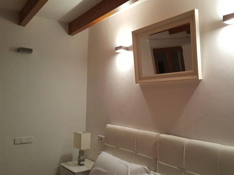 Hostel Embat -