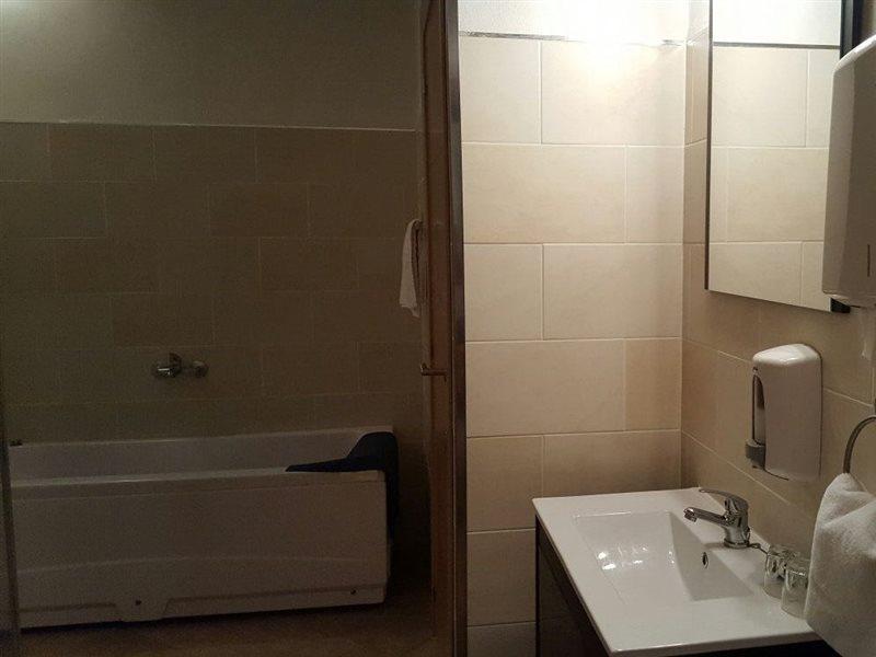 Embat - Hostel Montuïri